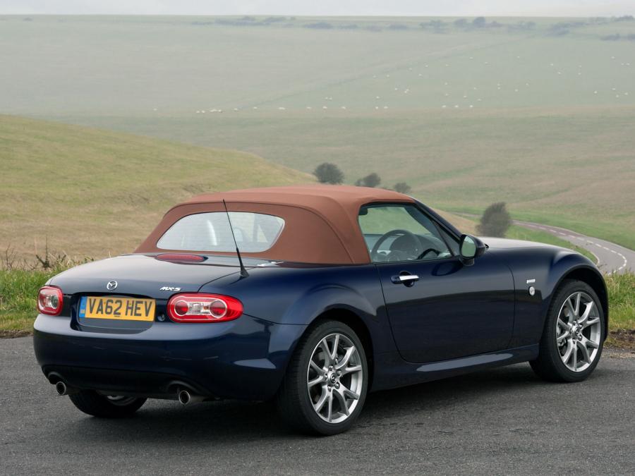  Mazda MX-5 Roadster Venture 2013 года  (фото 8 из 10)